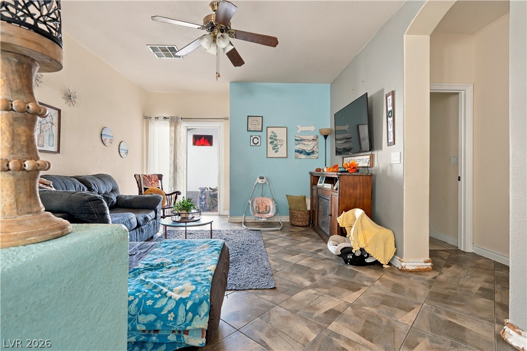 2706 Brinkley Manor Street Property Photo 3