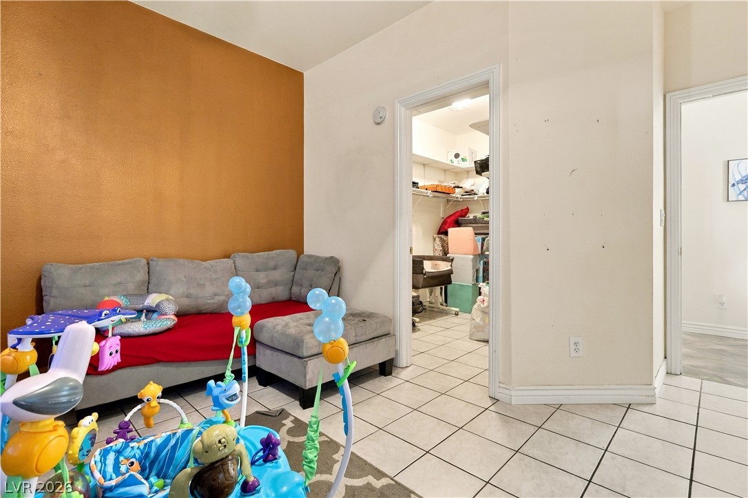 2706 Brinkley Manor Street Property Photo 13