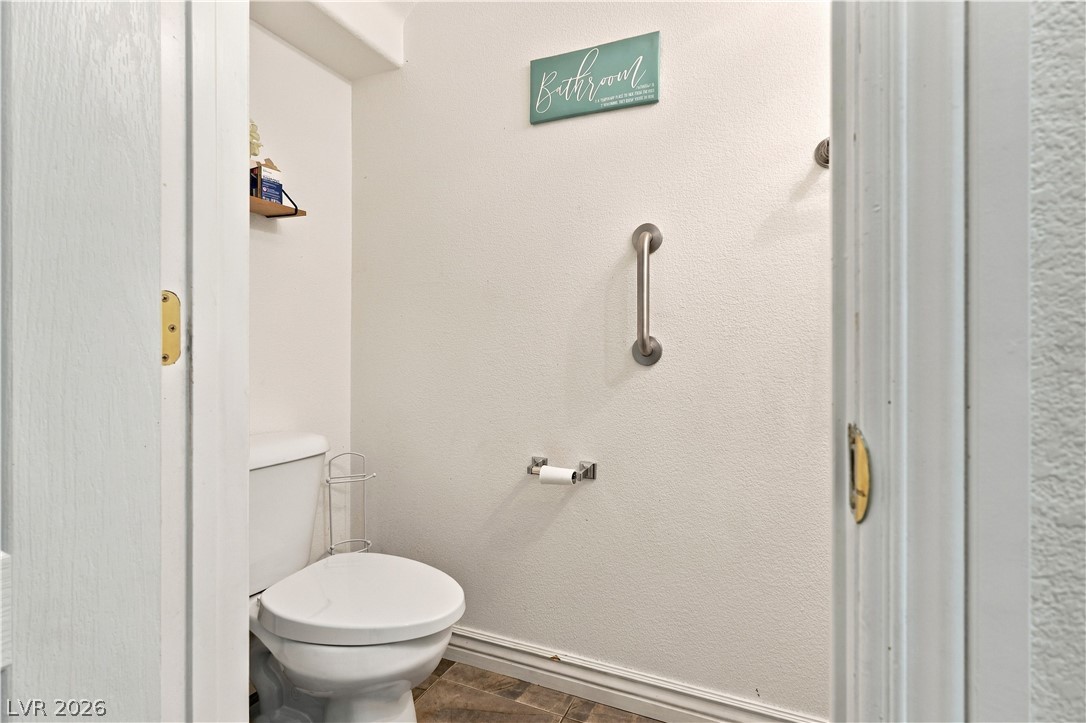 2706 Brinkley Manor Street Property Photo 24