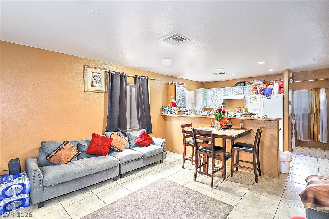4059 Morning Peace Street Property Photo 3