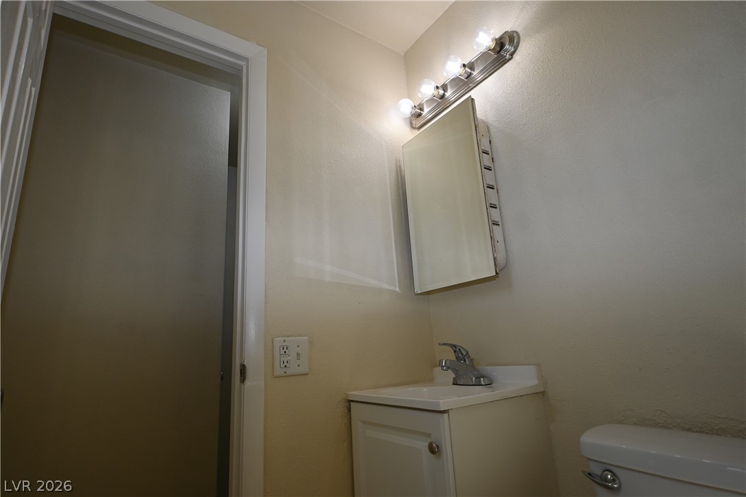 3021 East Carey Avenue 6 Property Photo 9
