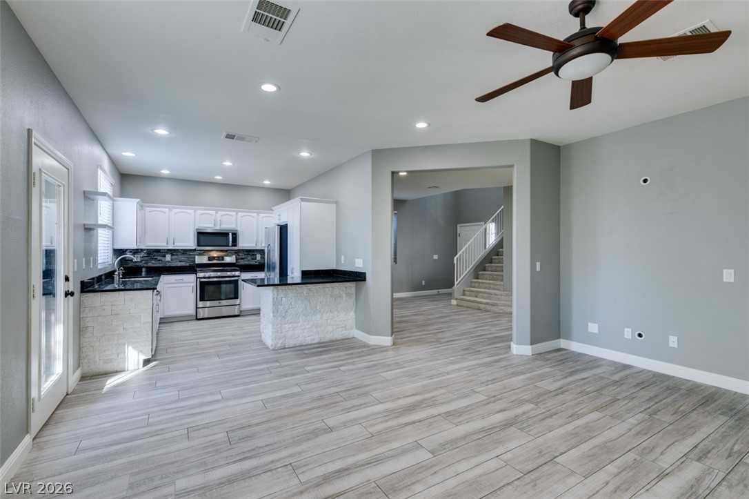 2684 Park Creek Lane Property Photo 18