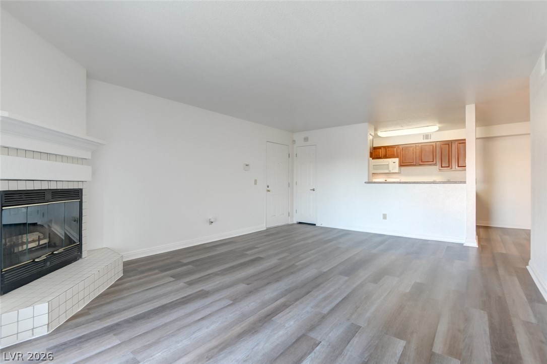 2606 South Durango Drive 214 Property Photo 4