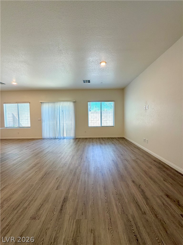 10051 Indigo Cliffs Street Property Photo 7