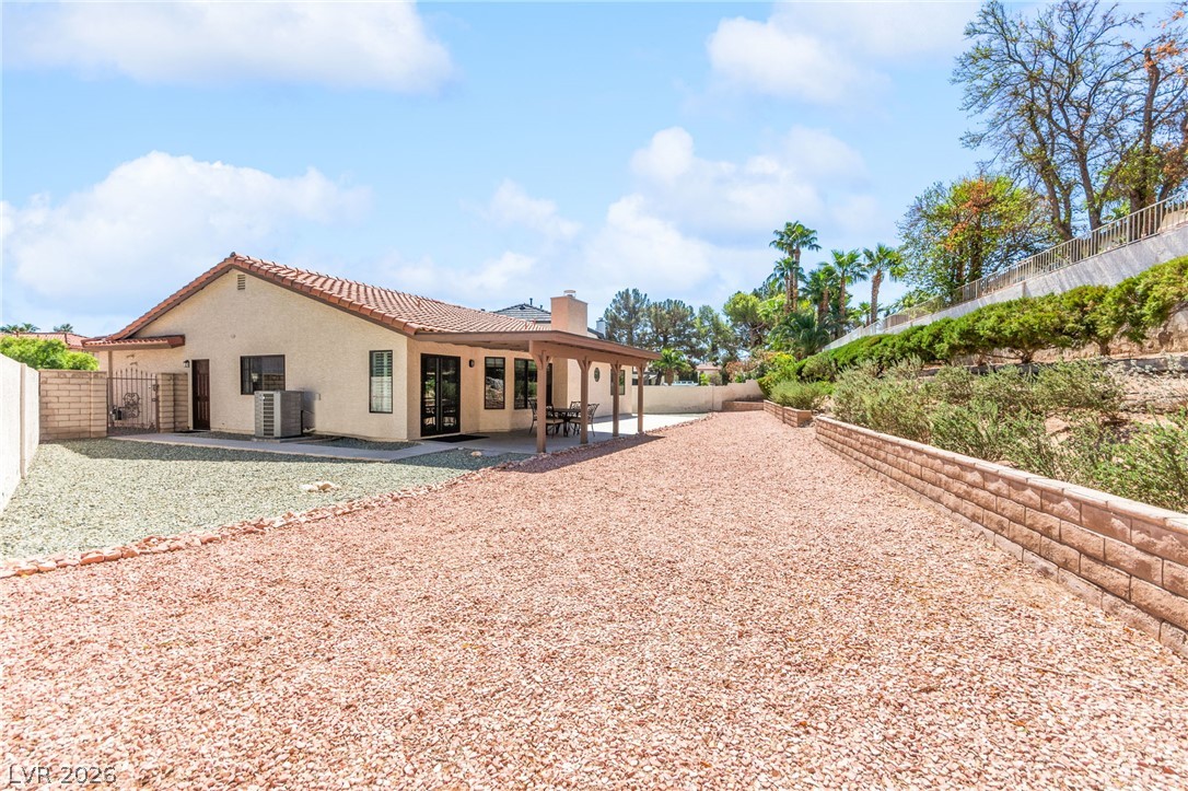 2805 Crystal Cove Drive Property Photo 1