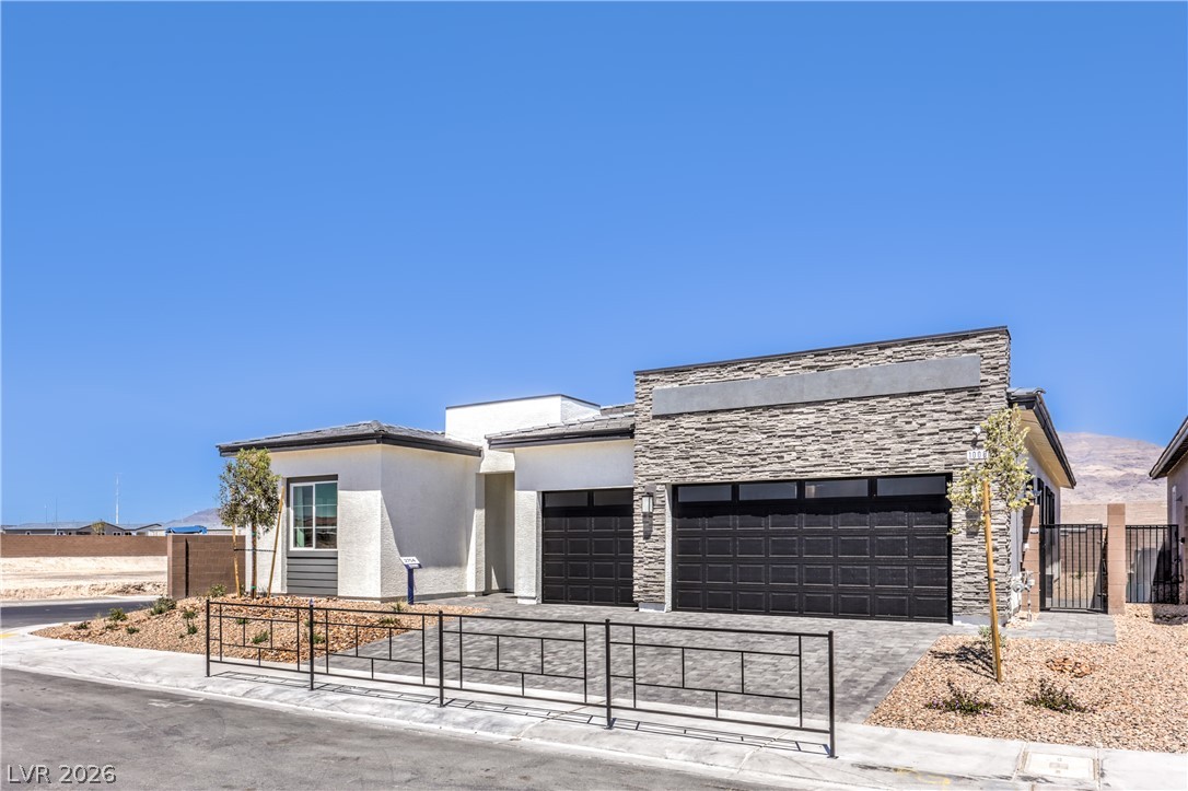 7925 Justin Cove Street Property Photo 1