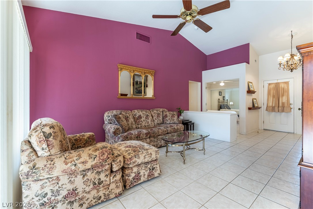 10005 Arbuckle Drive Property Photo 6