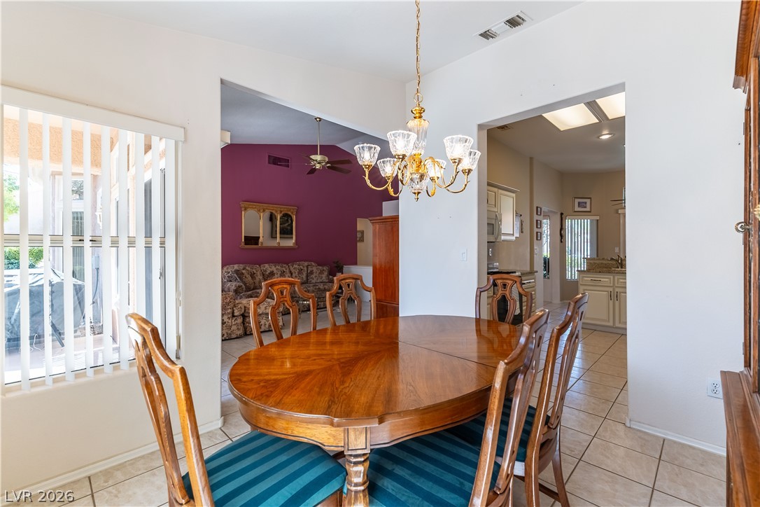 10005 Arbuckle Drive Property Photo 11