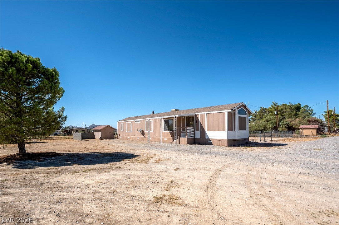 520 West Basin Avenue Property Photo 1