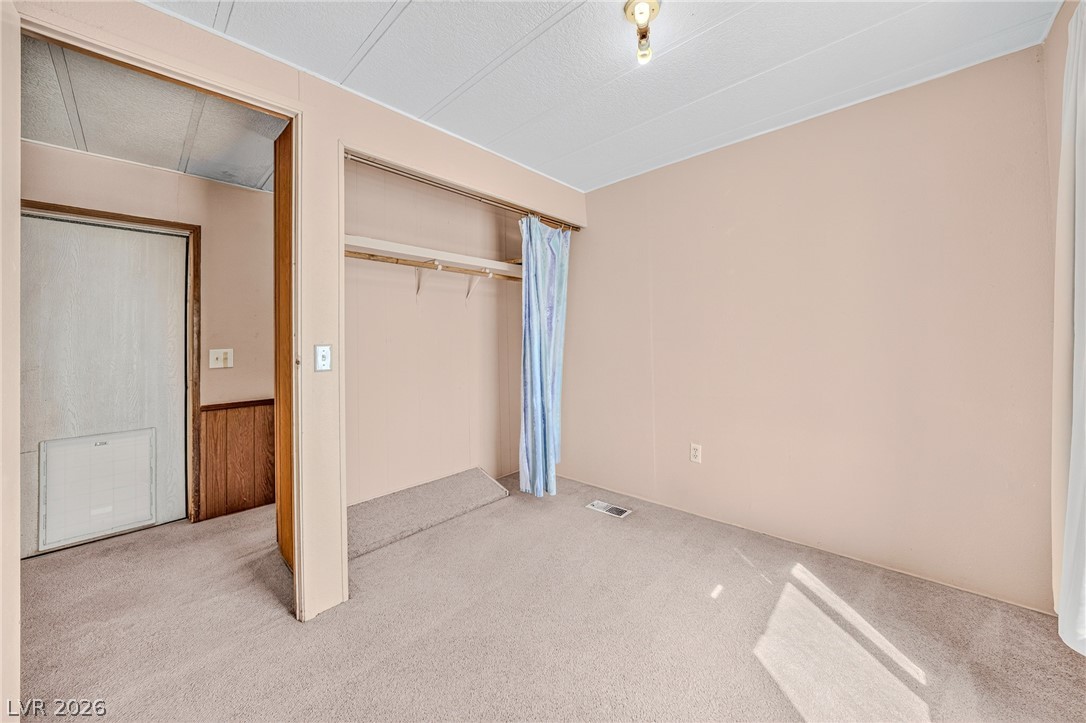 520 West Basin Avenue Property Photo 16