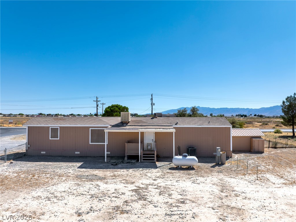 520 West Basin Avenue Property Photo 21