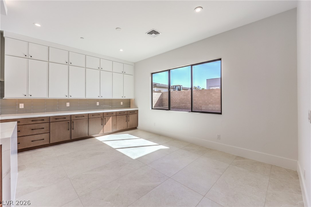 3051 East Serene Avenue Property Photo 8