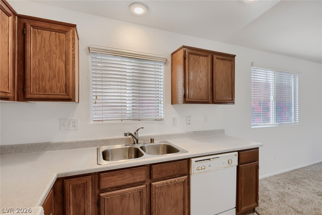 3335 Fico Avenue Property Photo 8