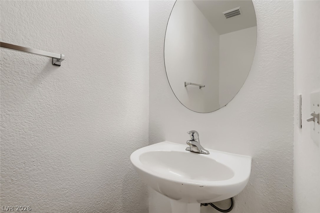 3335 Fico Avenue Property Photo 9