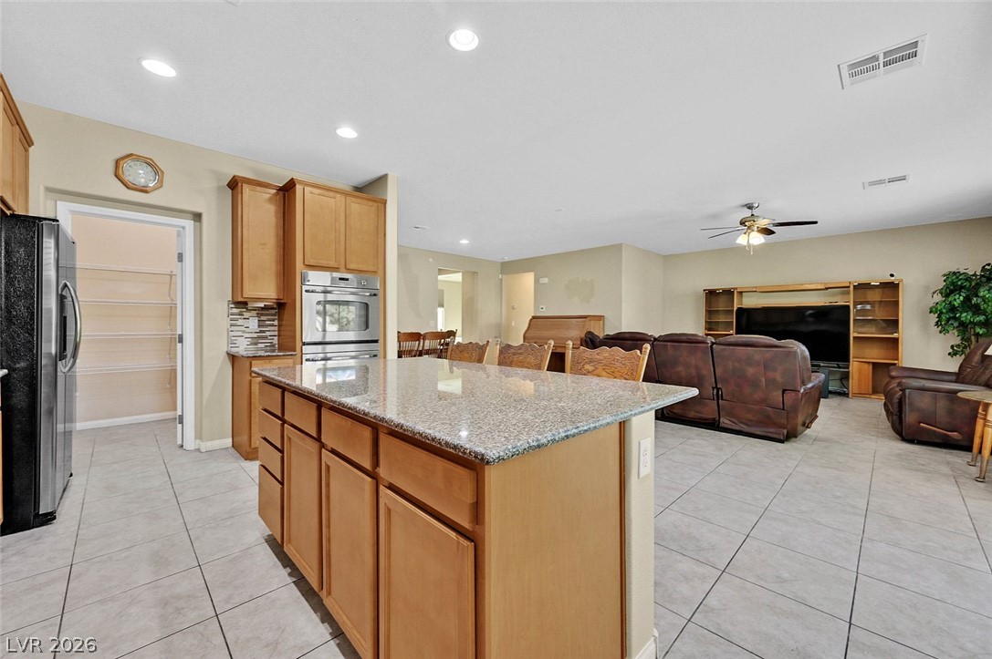 8208 Redbud Vine Street Property Photo 11