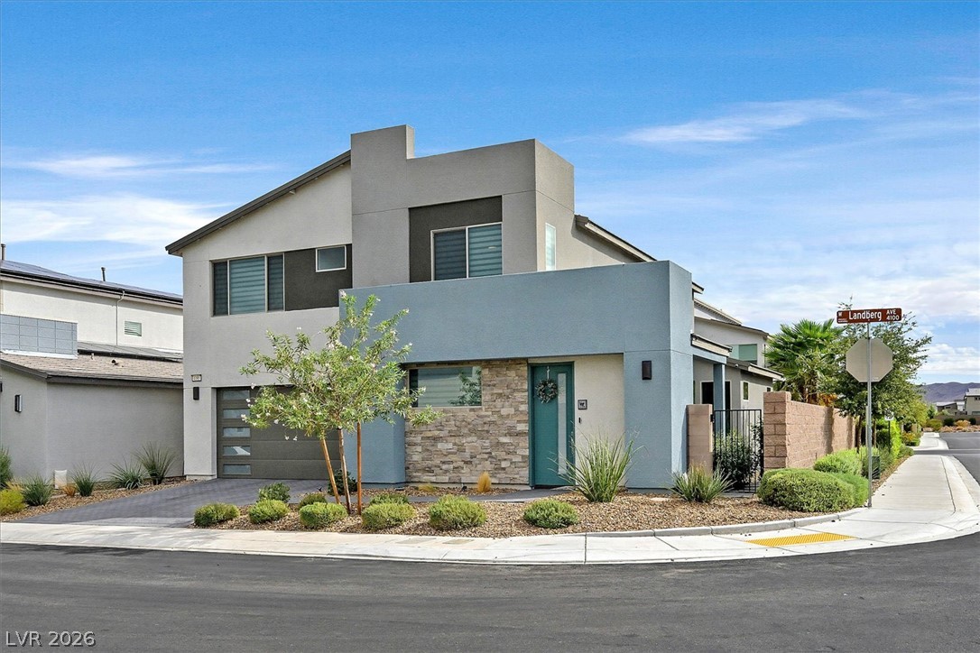 4195 West Landberg Avenue Property Photo 1