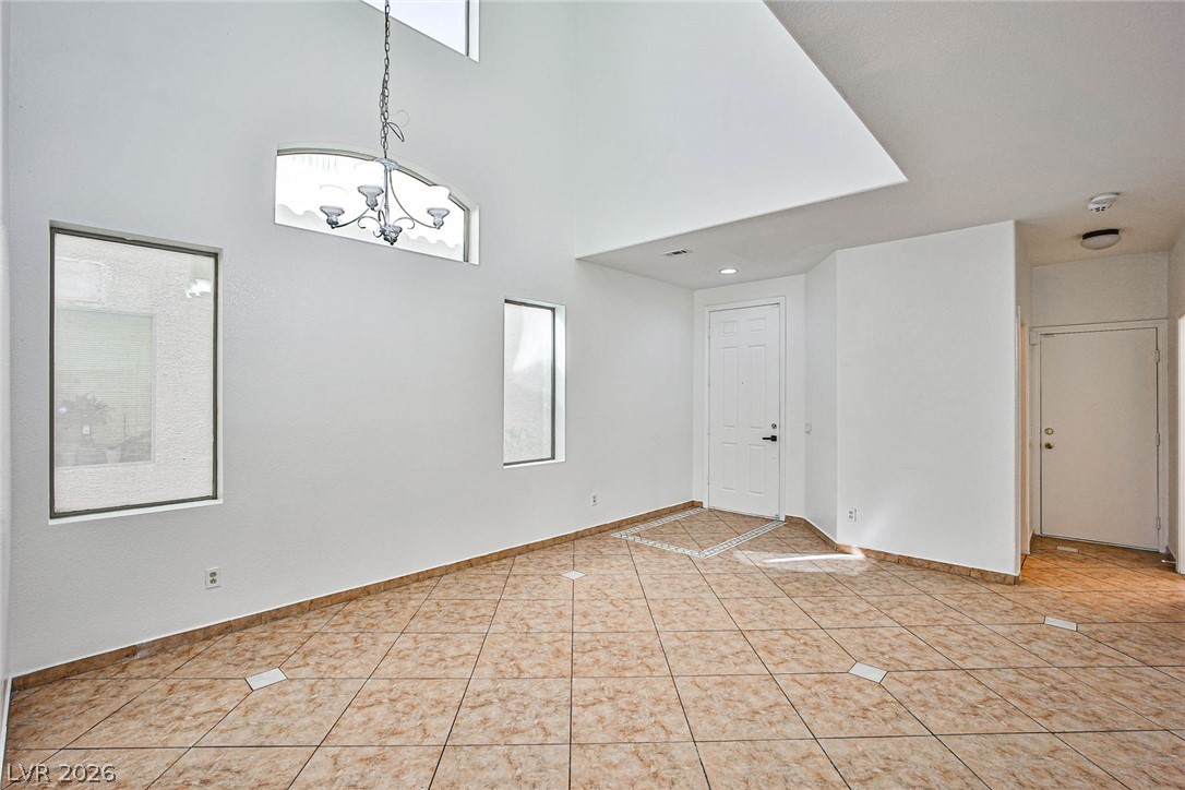 7647 Mocorito Avenue Property Photo 6
