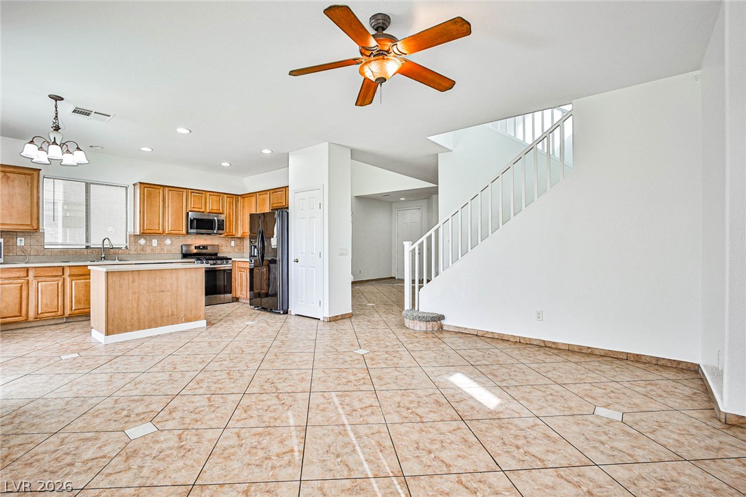 7647 Mocorito Avenue Property Photo 12