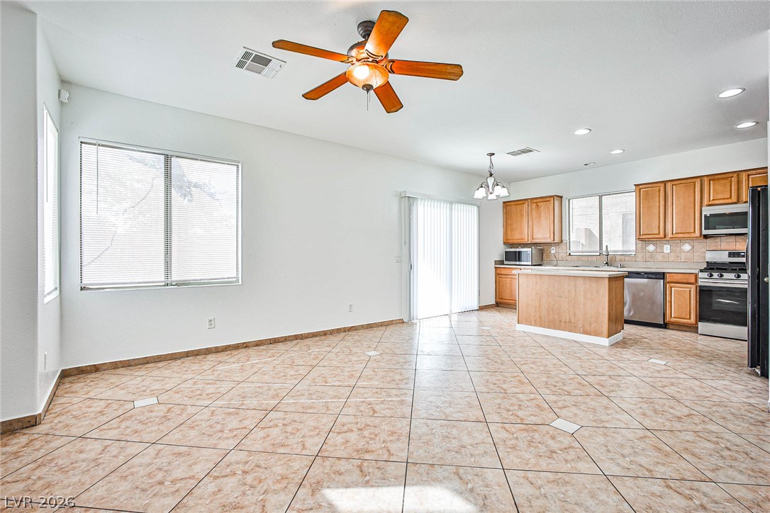 7647 Mocorito Avenue Property Photo 13