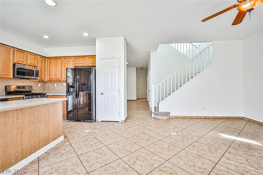 7647 Mocorito Avenue Property Photo 14
