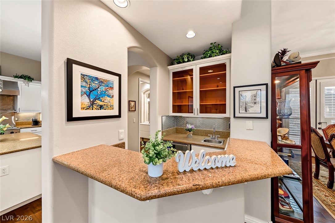 25 Avenida Fiori Property Photo 20
