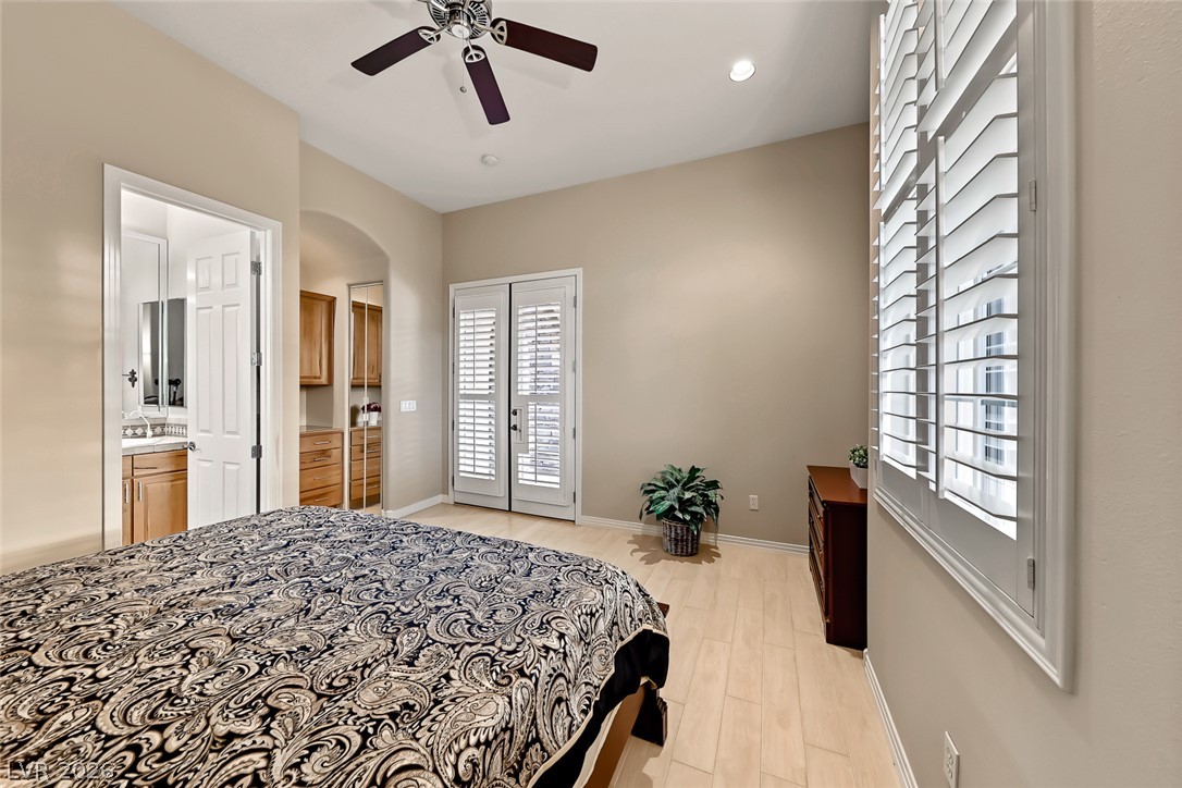 25 Avenida Fiori Property Photo 40