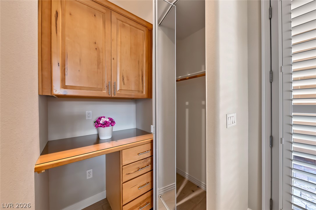 25 Avenida Fiori Property Photo 41