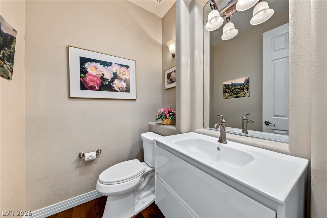 25 Avenida Fiori Property Photo 45