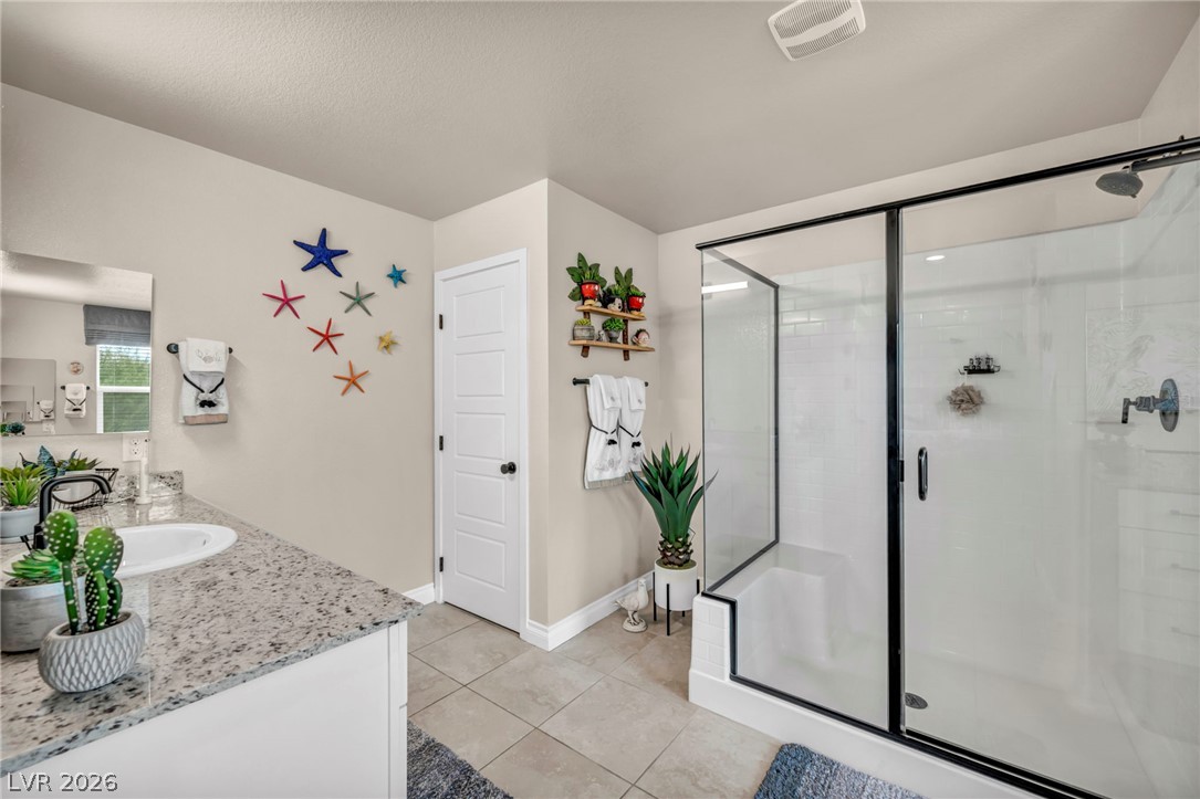 7481 Garnet Moon Street Property Photo 38