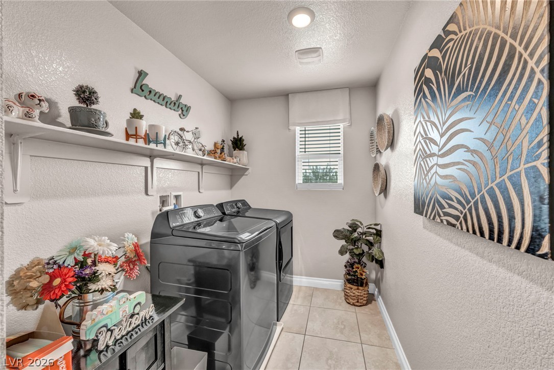 7481 Garnet Moon Street Property Photo 43