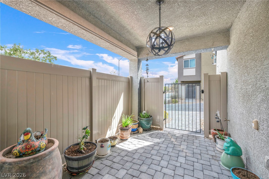 7481 Garnet Moon Street Property Photo 45