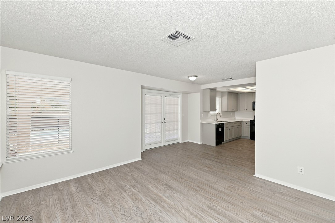 378 Tierra Street Property Photo 11