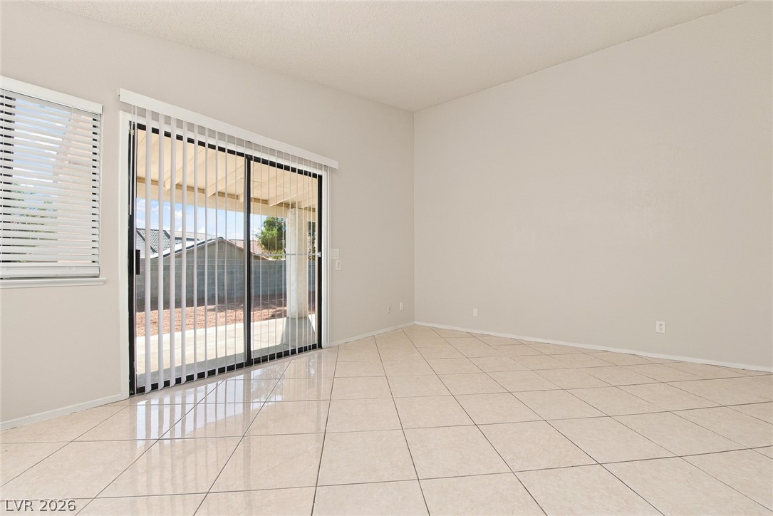 4448 Ryder Lane Property Photo 10