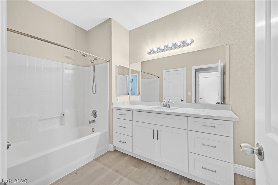 2259 Surrey Meadows Avenue Property Photo 18