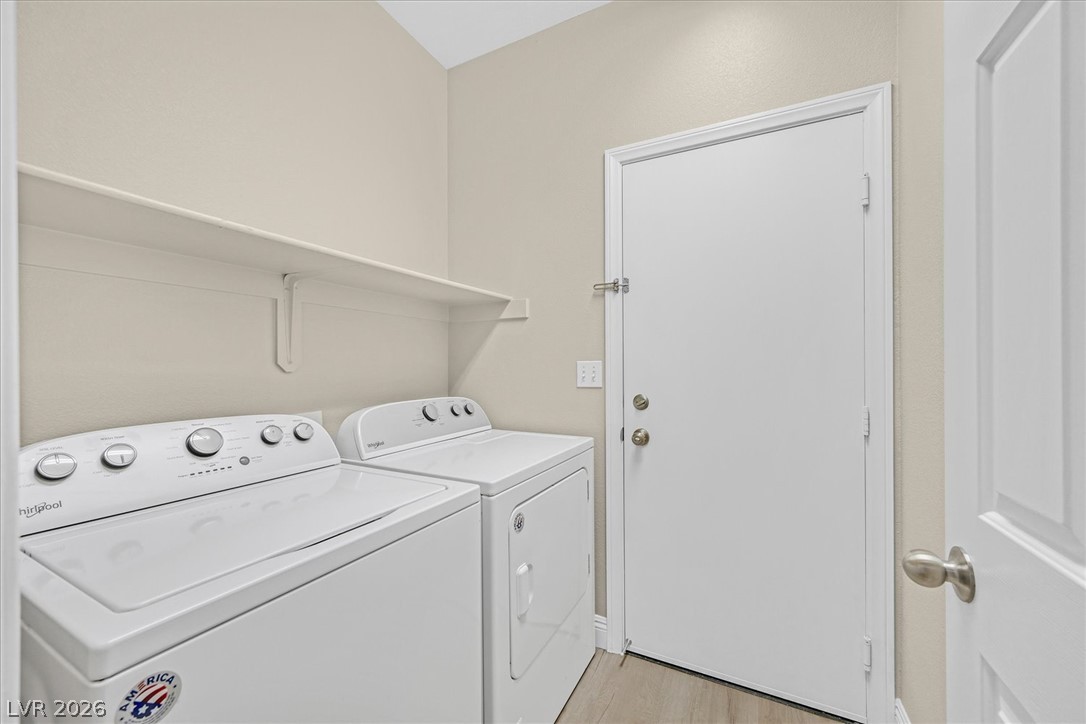 2259 Surrey Meadows Avenue Property Photo 21
