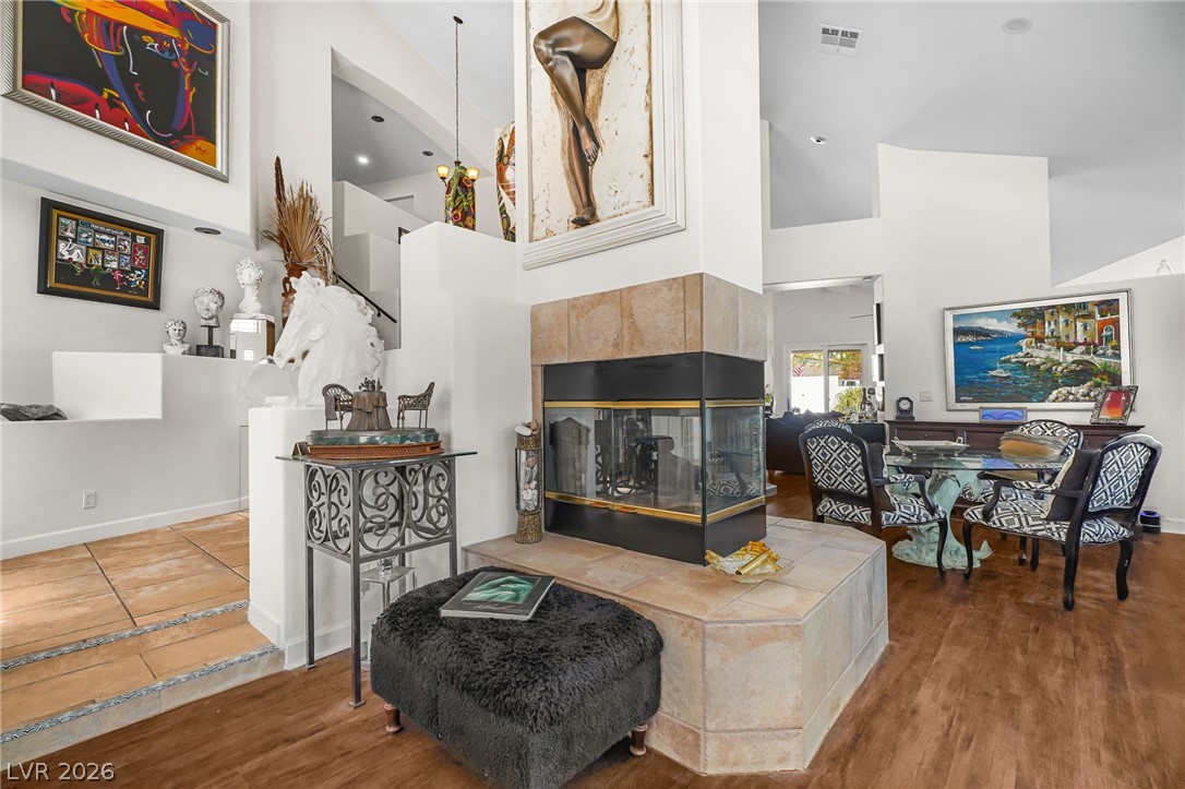 1930 Davina Street Property Photo 4