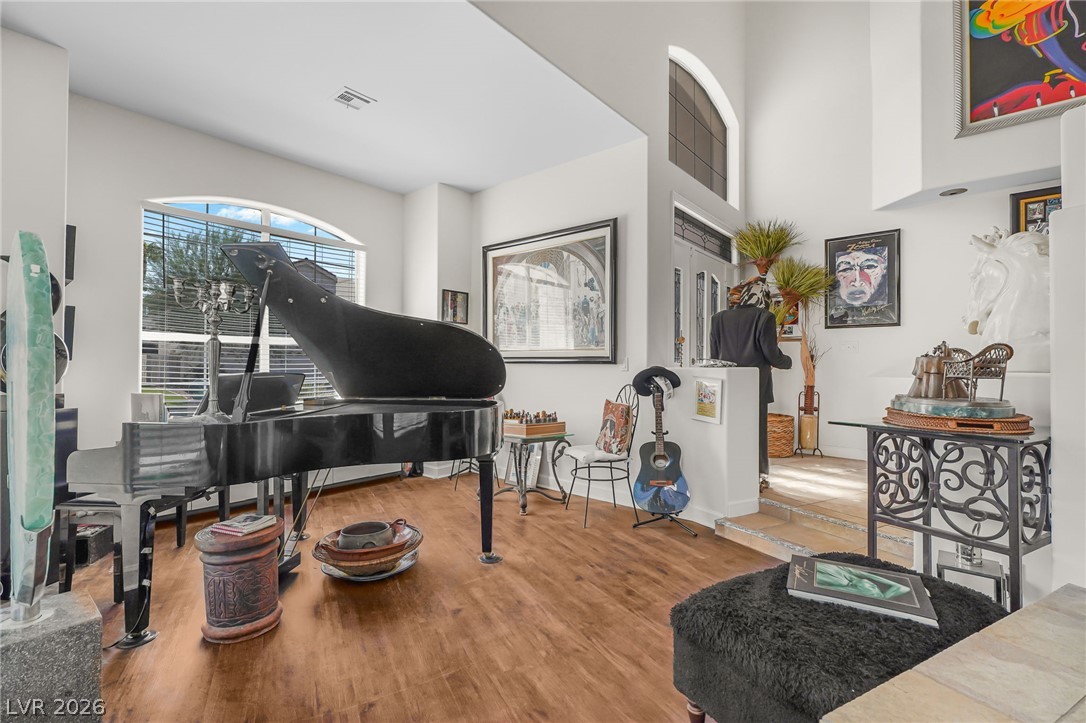 1930 Davina Street Property Photo 5