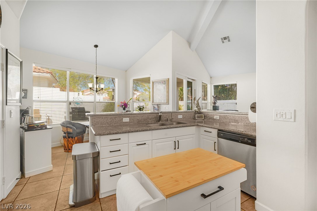 1930 Davina Street Property Photo 8