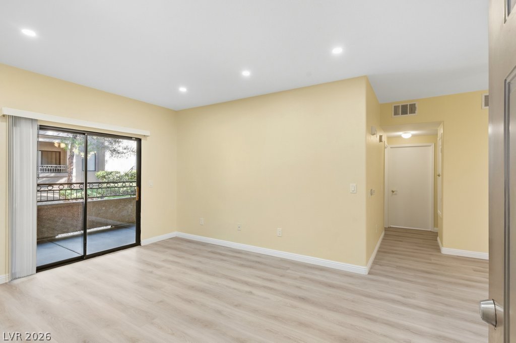 8250 North Grand Canyon Drive 1047 Property Photo 5