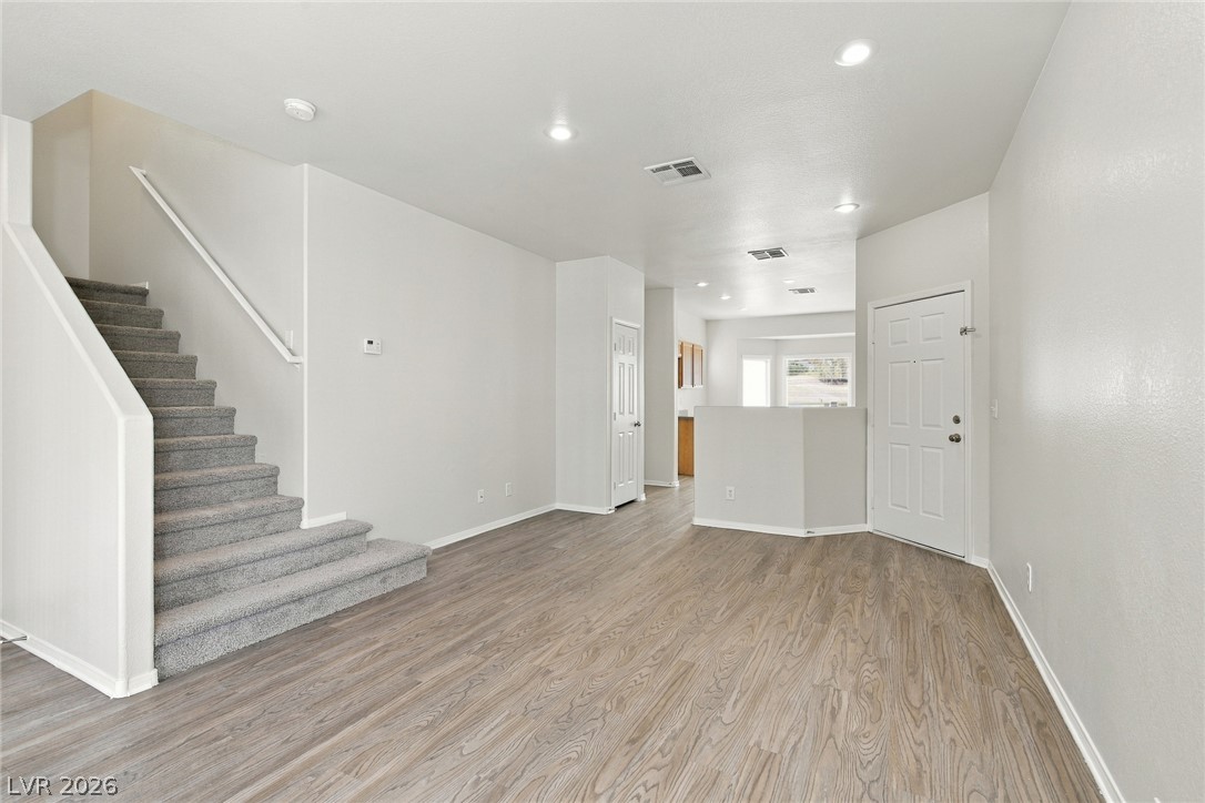 6356 Urban Creek Court Property Photo 6