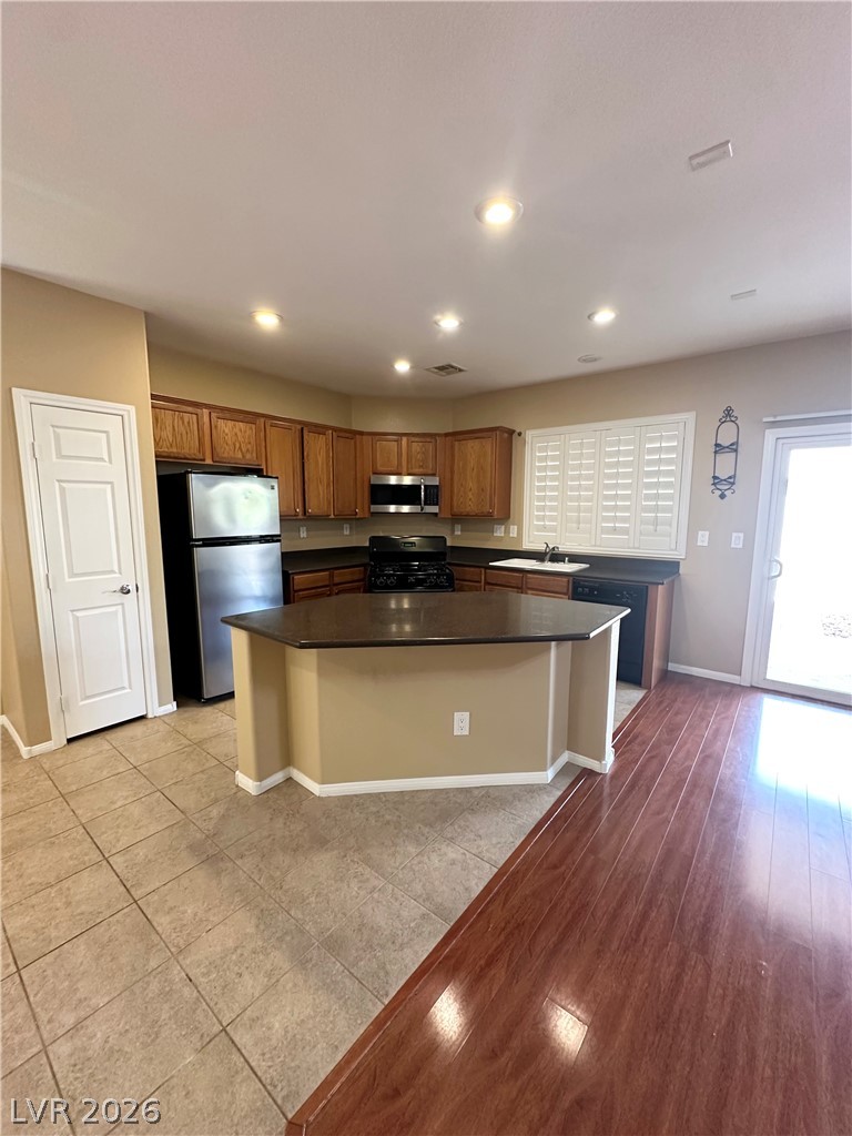 9280 Sunny Oven Court Property Photo 2