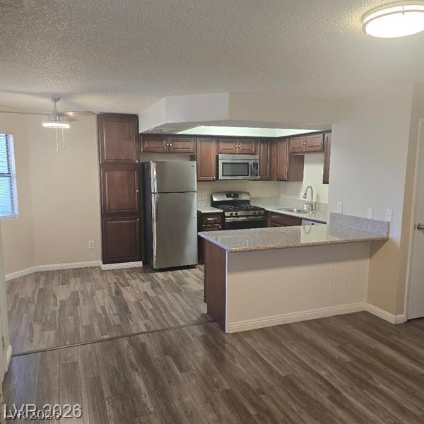 713 Rock Springs Drive 101 Property Photo 2