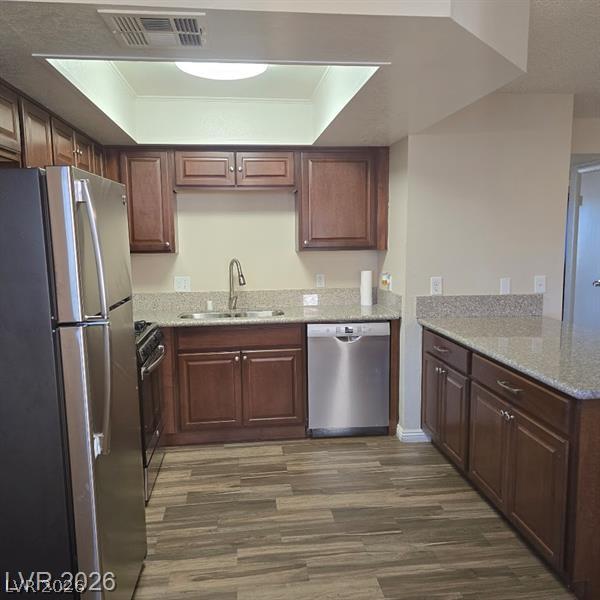 713 Rock Springs Drive 101 Property Photo 3