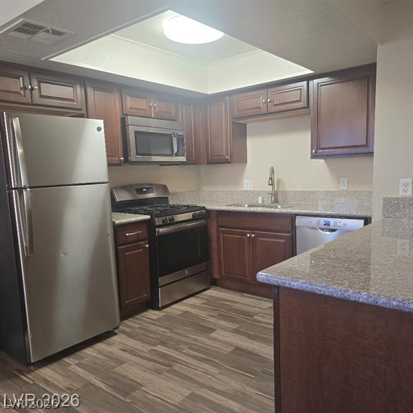 713 Rock Springs Drive 101 Property Photo 4