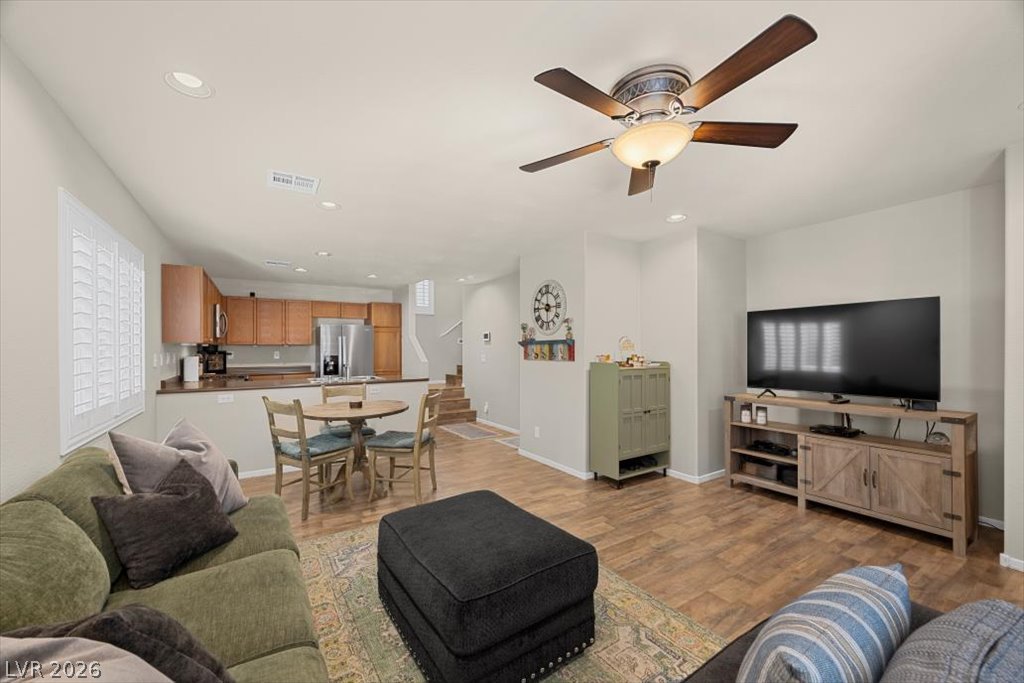 9132 Alluring Avenue Property Photo 12