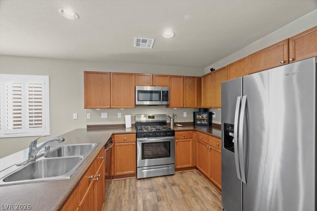 9132 Alluring Avenue Property Photo 18