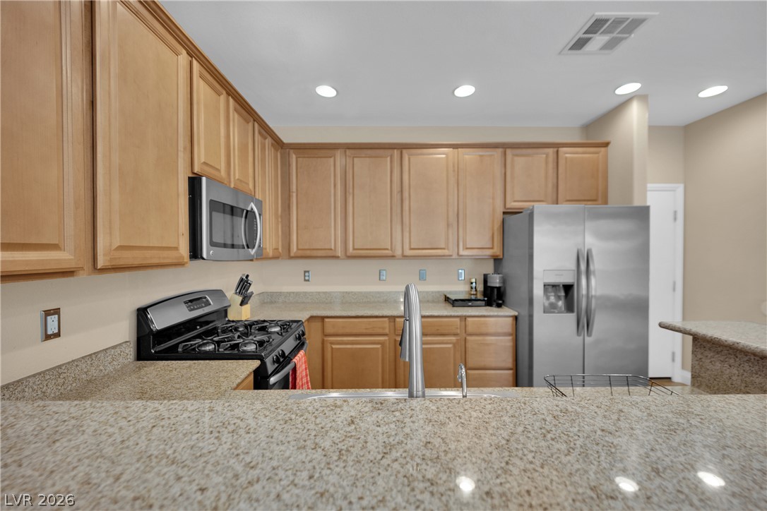 9325 Euphoria Rose Avenue Property Photo 10