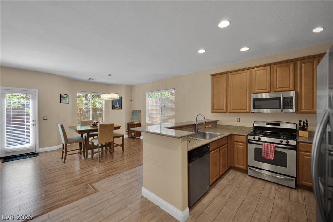 9325 Euphoria Rose Avenue Property Photo 11