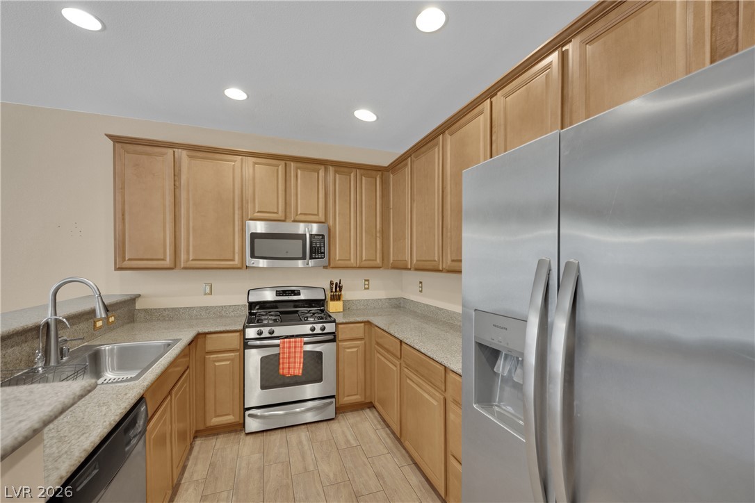 9325 Euphoria Rose Avenue Property Photo 13