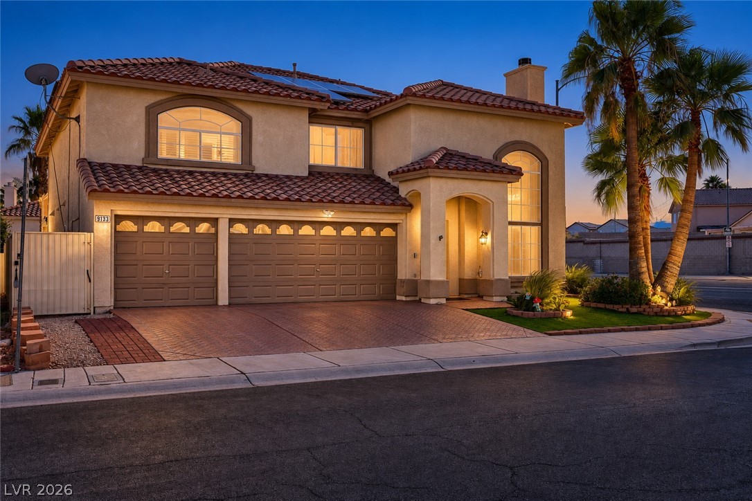 9133 Sapphire Ridge Avenue Property Photo 4